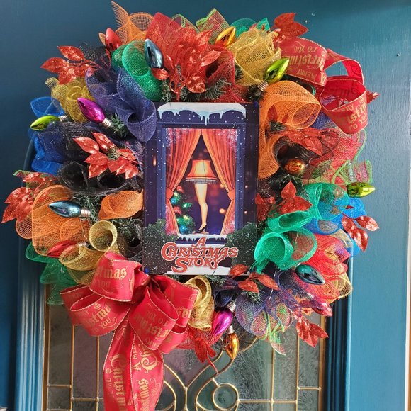 A Christmas Story Movie Wreath - Picture 6 of 9